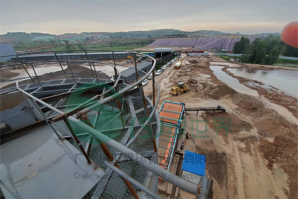 江西粵鑫攪拌站污泥脫水現(xiàn)場視頻 江西粵鑫攪拌站污泥脫水現(xiàn)場視頻